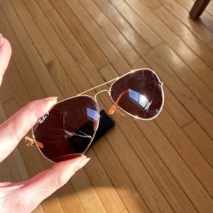 Ray-Ban Polarized Aviator Sunglasses Violet